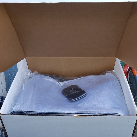 A PRIORI MAKEUP, COMPUTER ,EVERY DAY,PROFESSIONAL BAG. - Picture 11 of 16